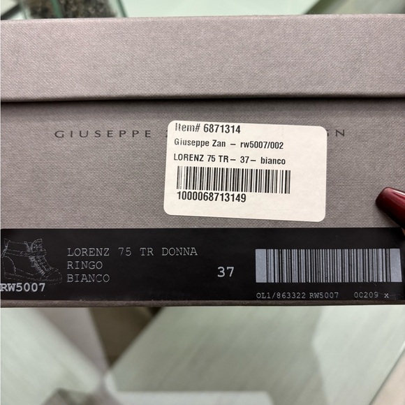 Authentic Giuseppe Zanotti Lorenz 75 TR Donna Gold and Cream High-Top Sneakers - Picture 3 of 17